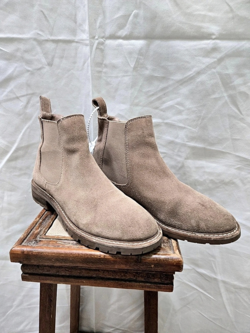 Steve Madden Womens 7.5 Leopold Nubuck Suede Chelsea Slip On Boots